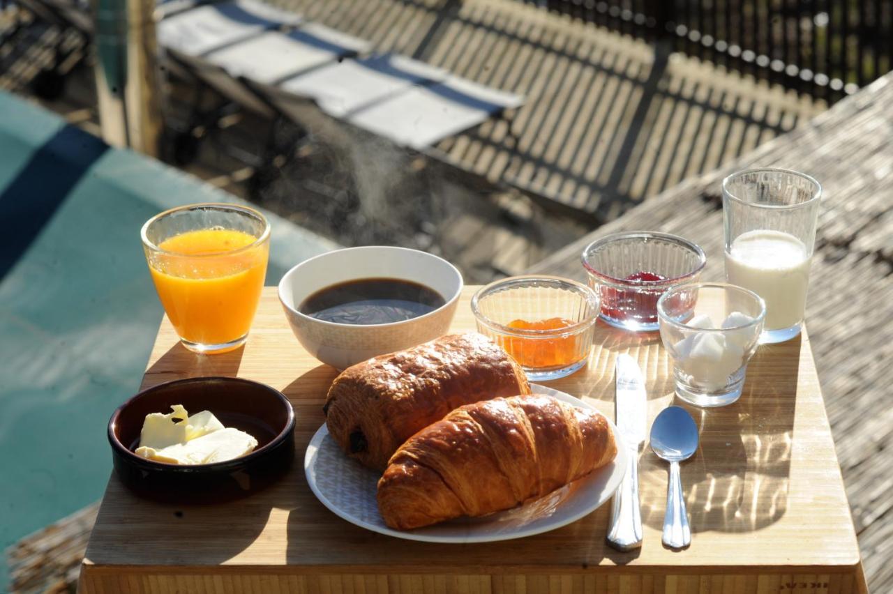 La Papeterie De Corbes Bed & Breakfast Екстериор снимка